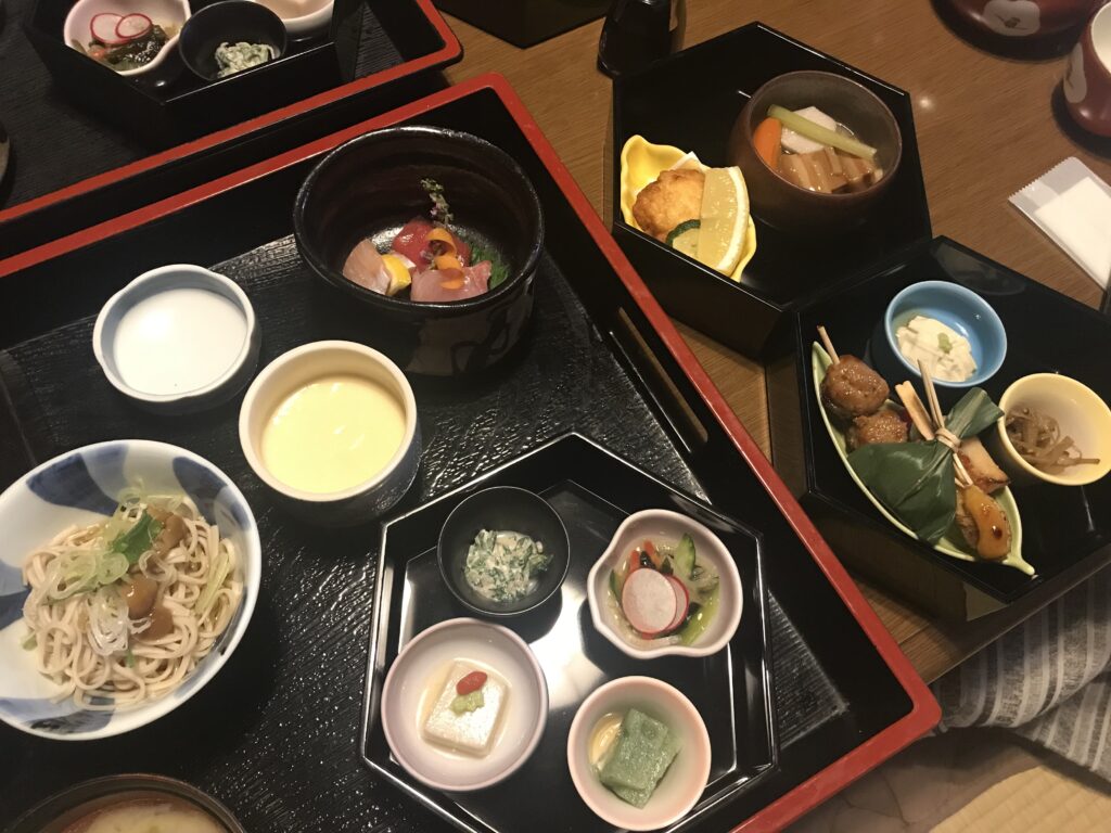 積善館本館・夜ご飯